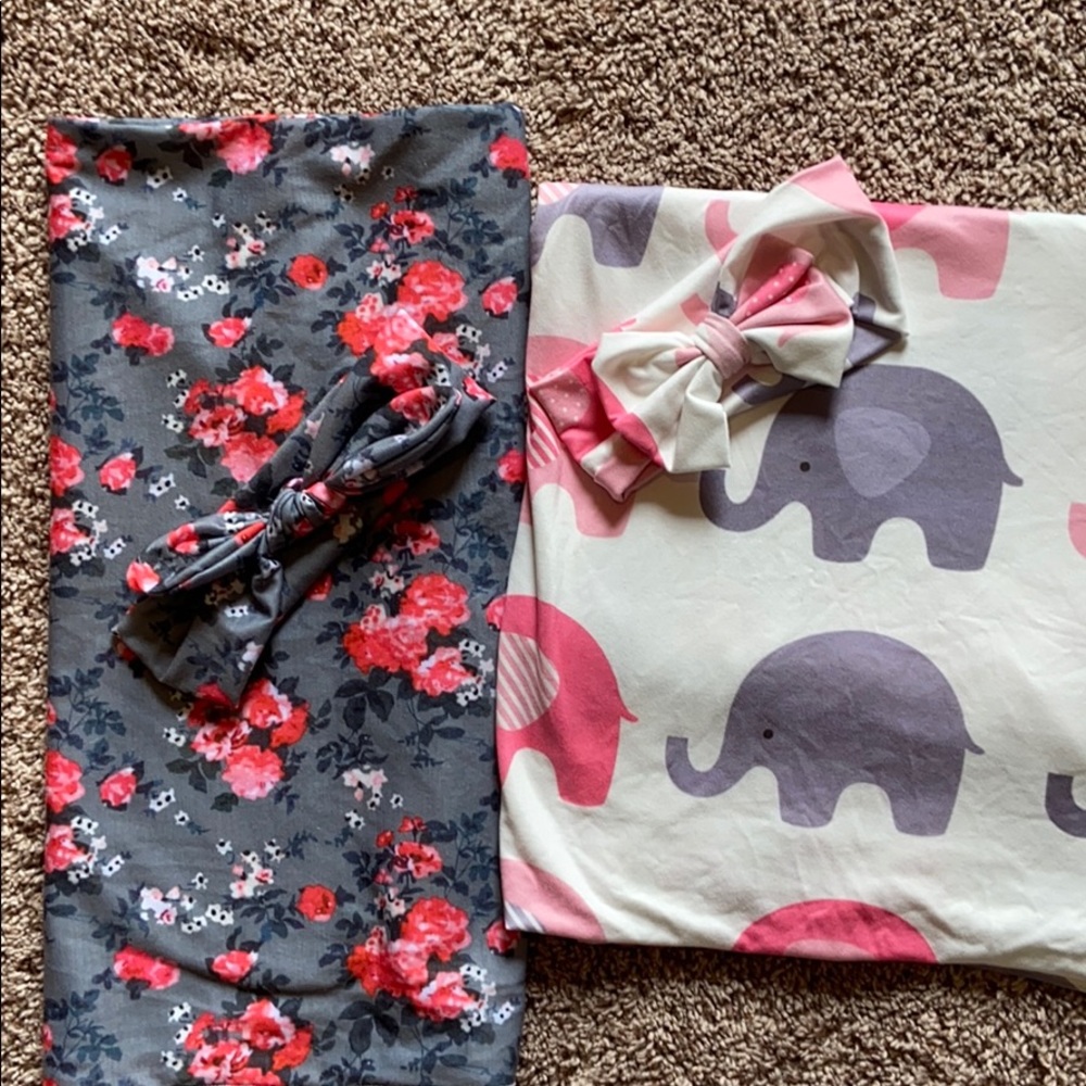 Infant swaddles with headbands